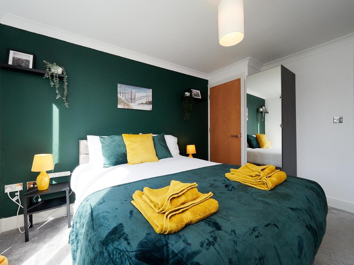 Emerald Suite: Two-Story Duplex in City Centre Birmingham Exterior photo